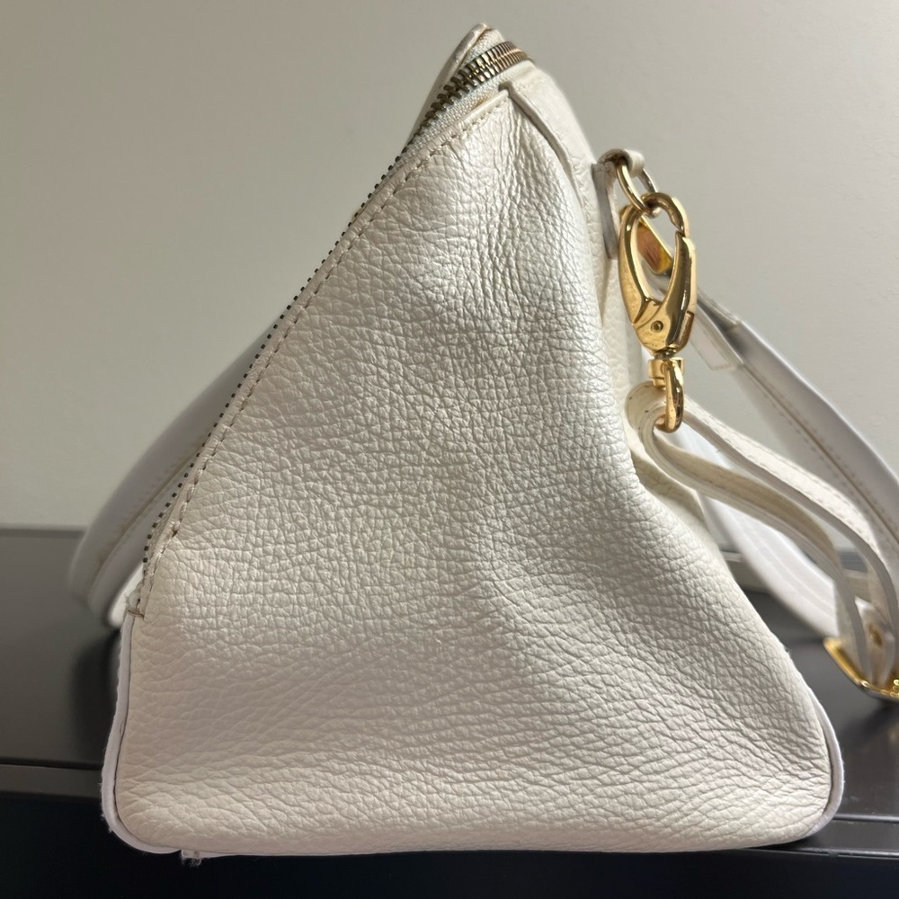Gianni Conti White and Cream Handbag - Picture 3 of 16